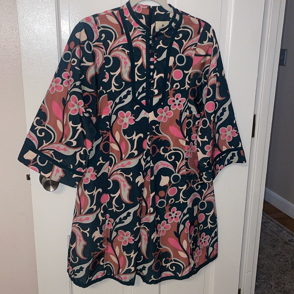 Tuckernuck teal and pink paisley kimono sleeve mini dress.